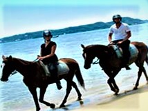 montar a caballo en la playa